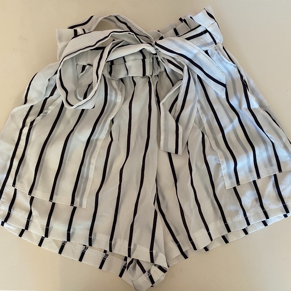 Paperbag Tie Shorts